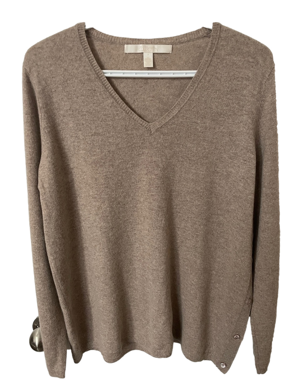Nordstrom Collection Cashmere V-Neck Sweater in Taupe Size Medium